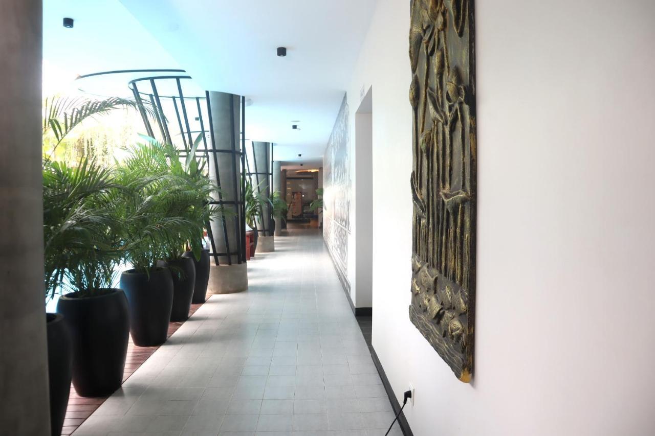 Siem Reap Palace Hotel & Spa Exterior photo