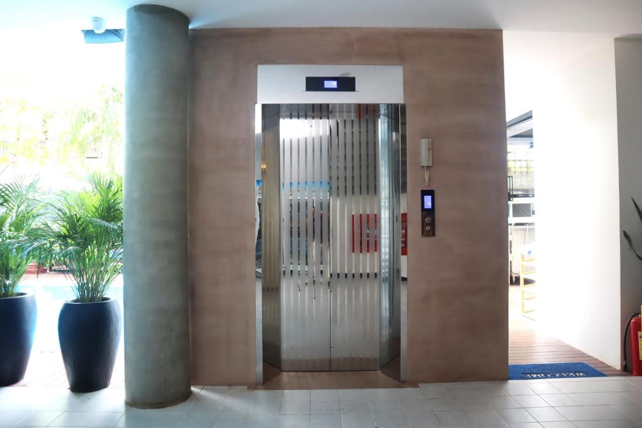 Siem Reap Palace Hotel & Spa Exterior photo