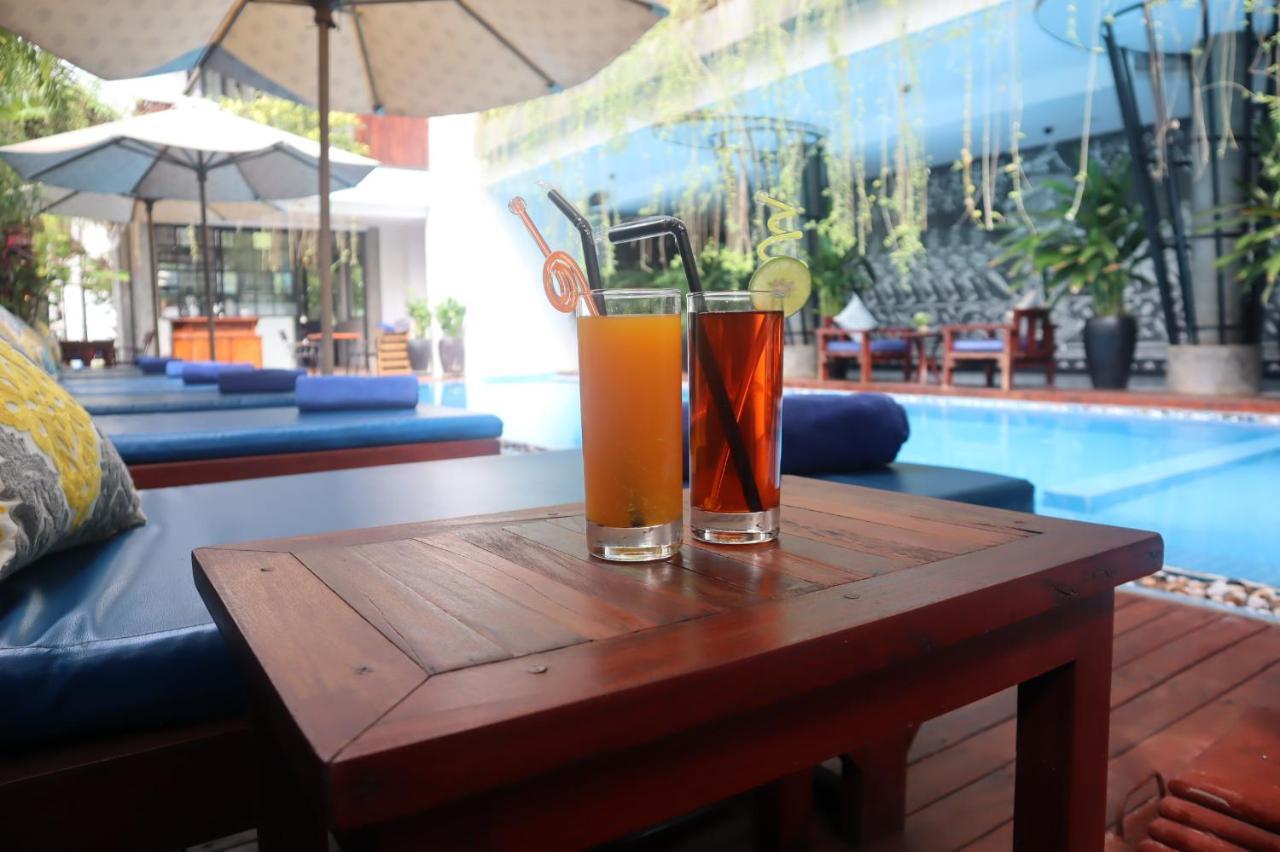 Siem Reap Palace Hotel & Spa Exterior photo