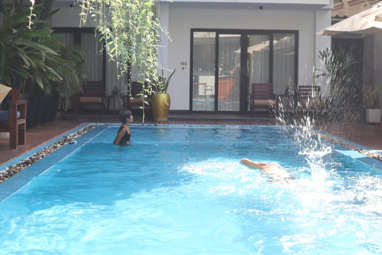 Siem Reap Palace Hotel & Spa Exterior photo