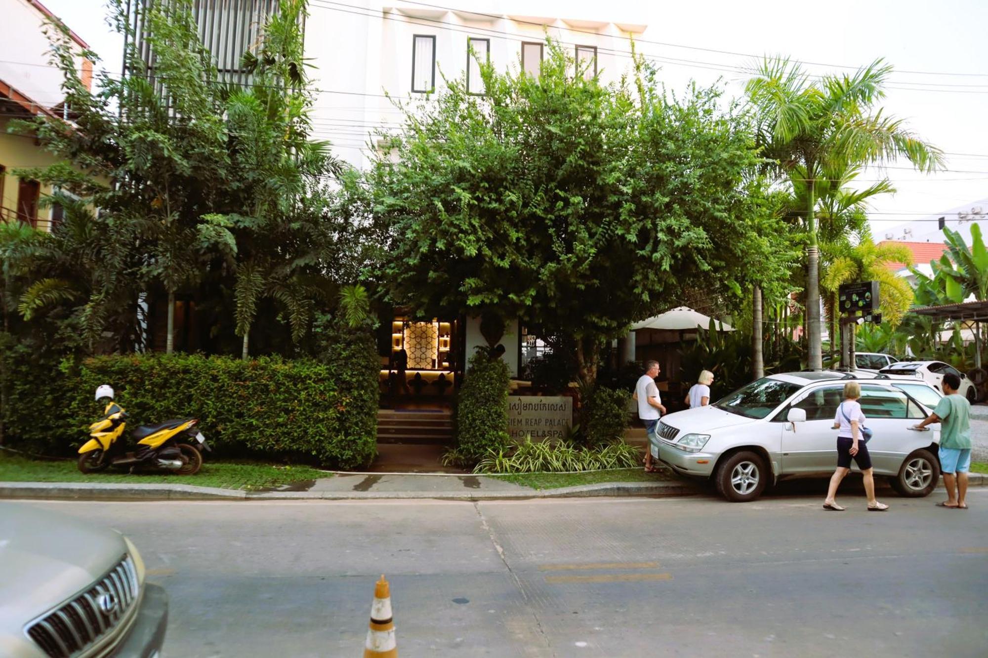 Siem Reap Palace Hotel & Spa Exterior photo