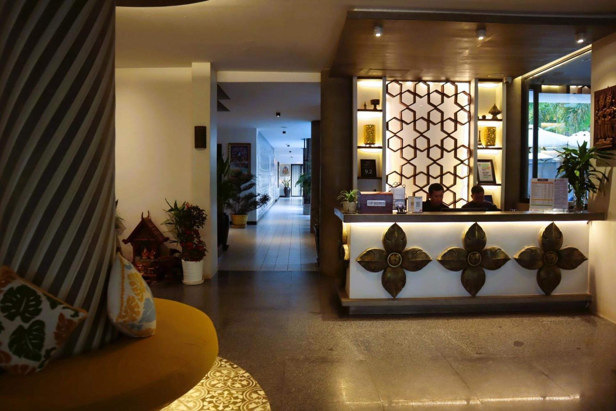 Siem Reap Palace Hotel & Spa Exterior photo